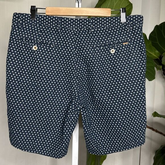 Massimo Dutti Shorts Preppy Flat Front Pockets Navy White Polka Dots Sz 36 - Picture 5 of 8
